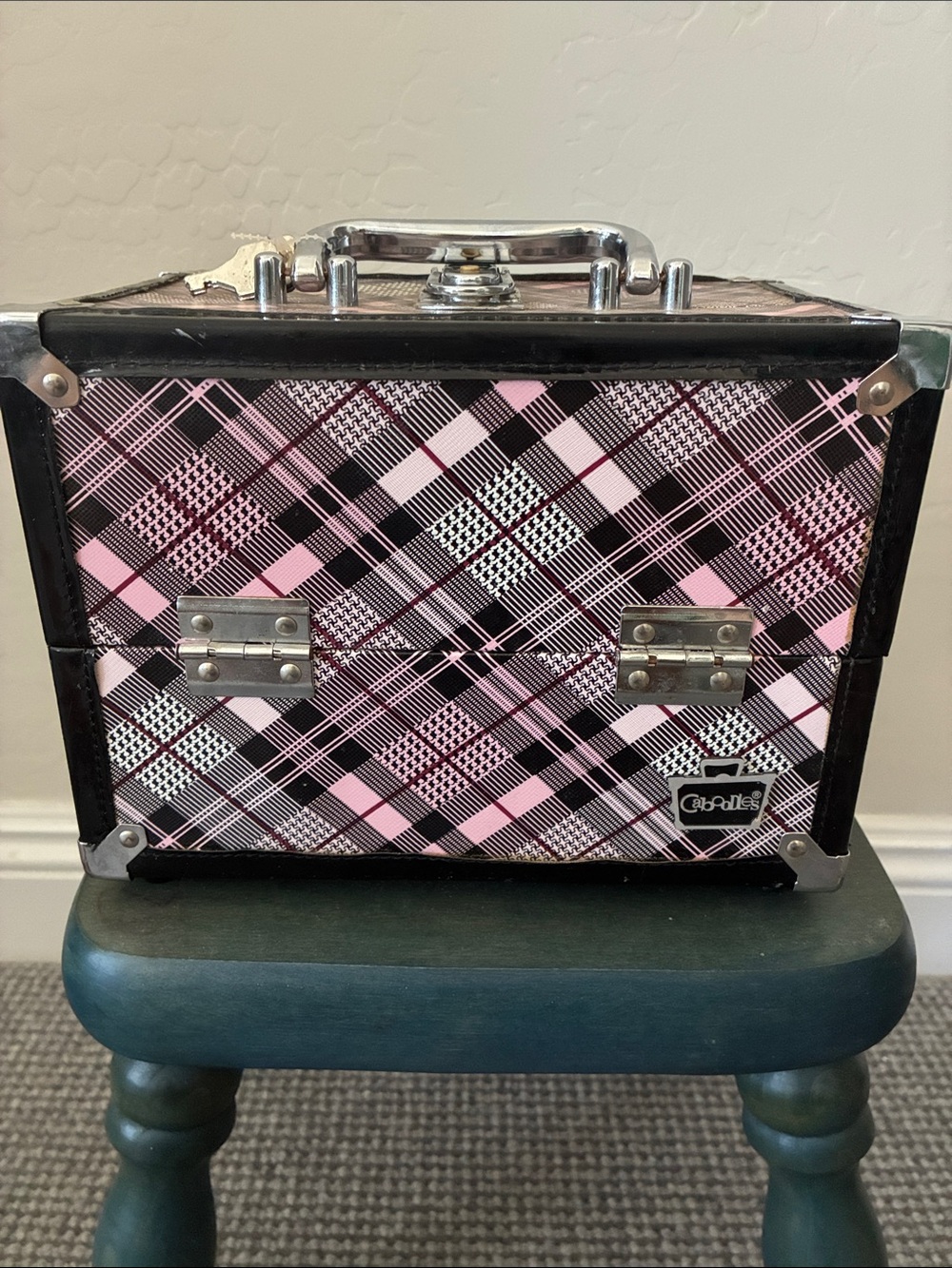 Vintage Caboodles MakeUp Train Carrying Case